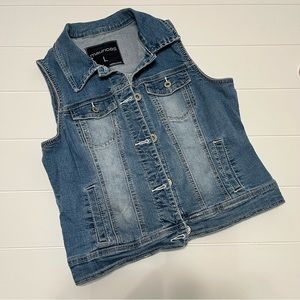 Maurices Blue Denim Vest Classic Style